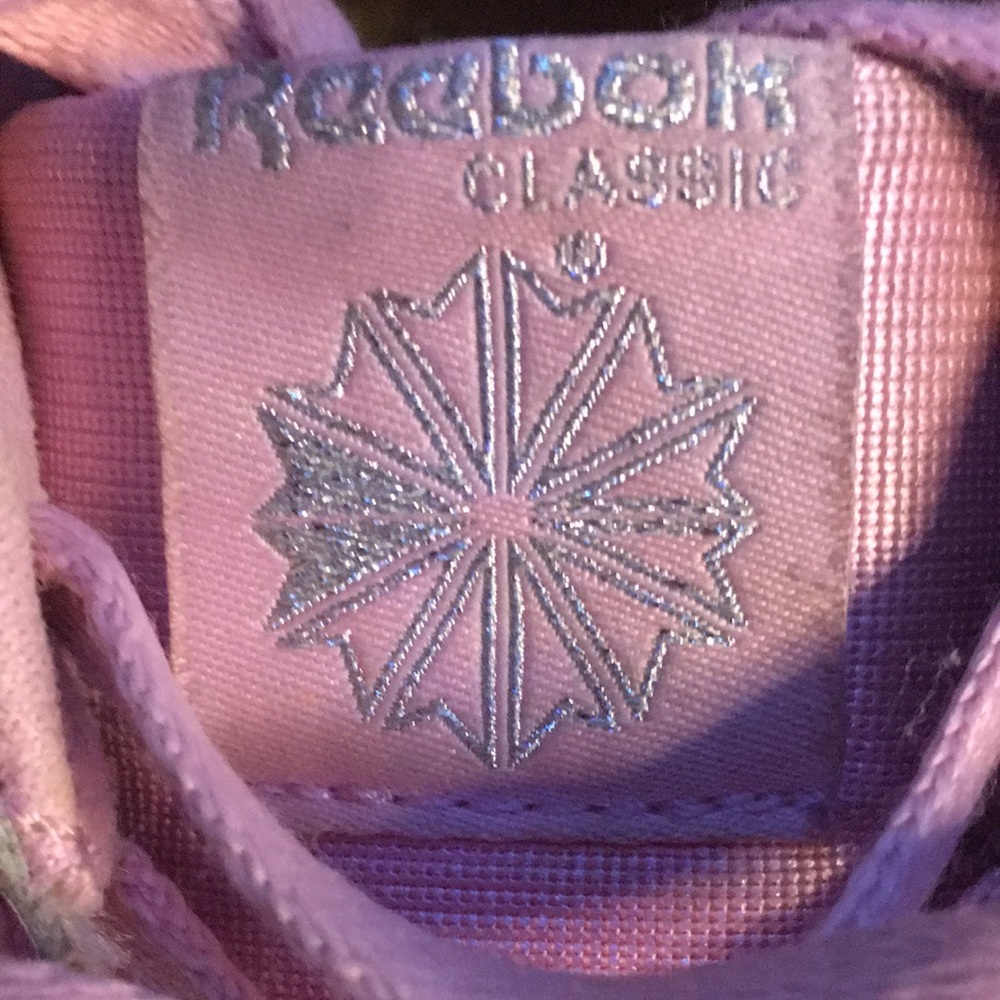 Reebok - Picture 5 of 6